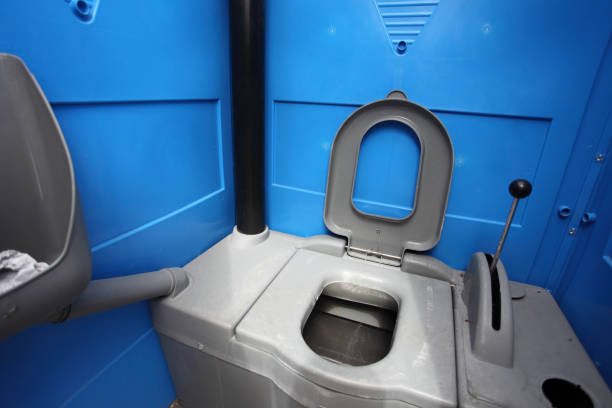 Porta potty delivery and setup in East Hampton North, NY